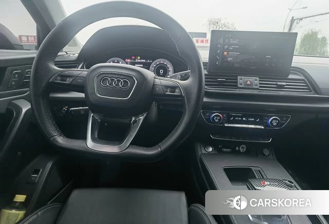 Audi Q5L 2023 Черный из Китая, фото 2