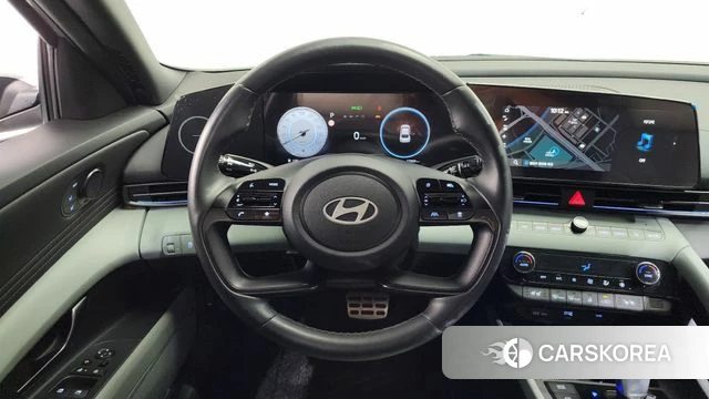 Hyundai The New Avante (CN7) 2024 Серебристо-серый из Кореи, фото 2