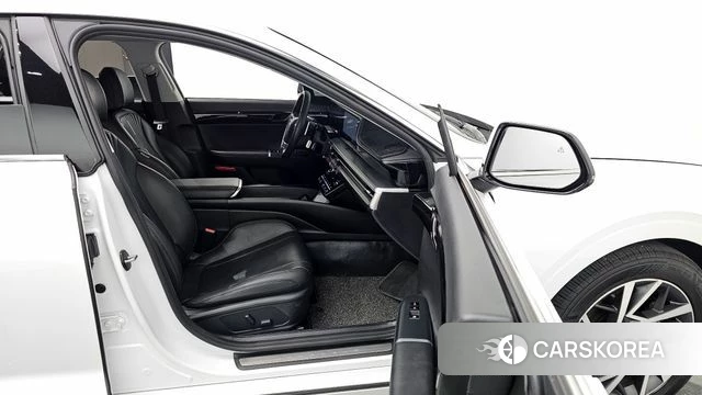 Hyundai Grandeur (GN7) 2024 Белый из Кореи, фото 2