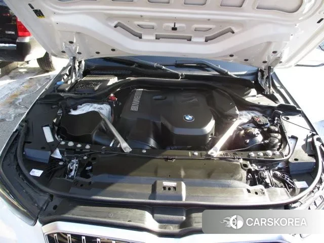 BMW 5 Series (G60) 2024 Белый из Кореи, фото 2