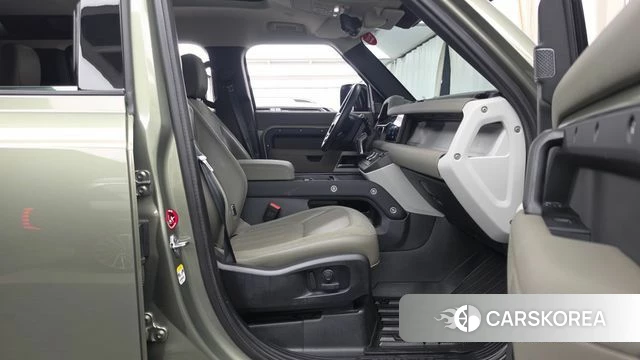 Land Rover Defender (L663) 2020 Цвет тростника из Кореи, фото 2