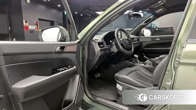 Ssangyong The New Rexton Sports Cannes 2024 Темно-зеленый из Кореи, фото 2