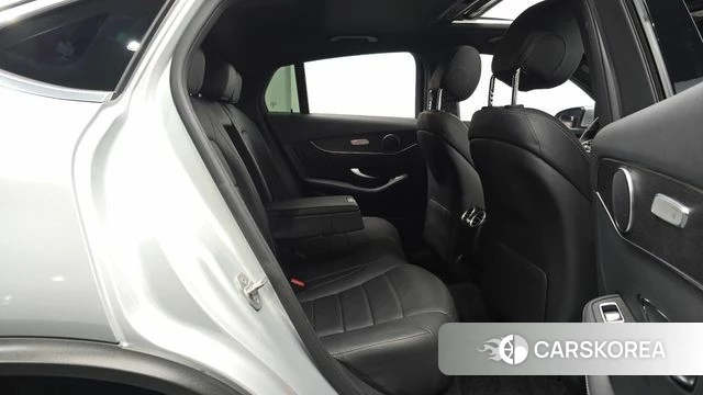 Mercedes-Benz GLC-Class X253 2020 Серебряный из Кореи, фото 2