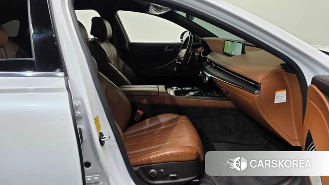 Genesis Electrified G80 (RG3) 2022 Белый из Кореи, фото 2