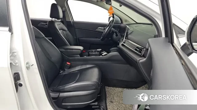 Kia Sportage 5th Generation 2022 Белый из Кореи, фото 2