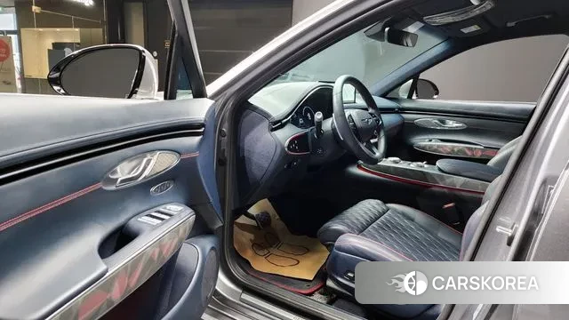 Genesis GV70 2022 Серый из Кореи, фото 2