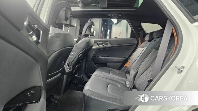 Kia Sportage 5th Generation Hybrid 2024 Белый из Кореи, фото 2