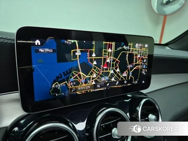 Mercedes-Benz GLC-Class X253 2021 Белый из Кореи, фото 2