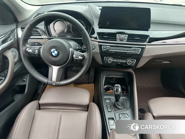 BMW X1 2022 Белый из Китая, фото 2