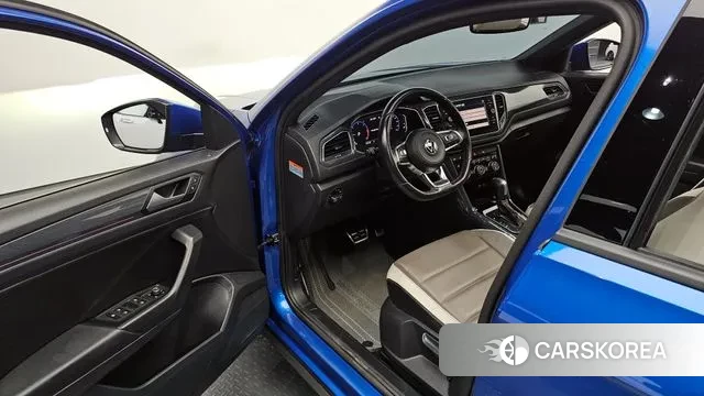 Volkswagen T-Roc 2021 Синий из Кореи, фото 2