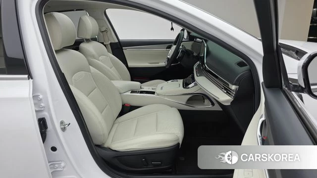 Hyundai The New Grandeur IG 2022 Белый из Кореи, фото 2