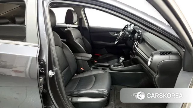 Kia Come New K3 2018 Серый из Кореи, фото 2