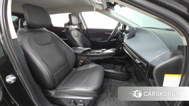 Kia EV6 2021 Черный из Кореи, фото 2