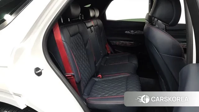 Genesis GV70 2022 Белый из Кореи, фото 2