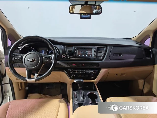 Kia The New Carnival 2019 Белый из Кореи, фото 2