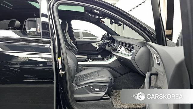 Audi Q7 (4M) 2022 Черный из Кореи, фото 2
