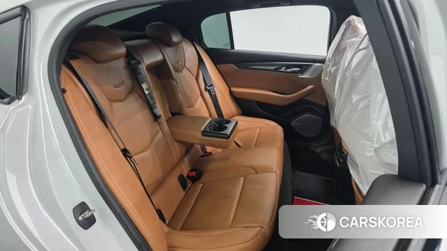 Cadillac CT5 2020 Белый из Кореи, фото 2