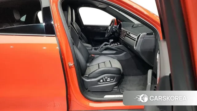 Porsche Cayenne (PO536) 2021 Оранжевый из Кореи, фото 2