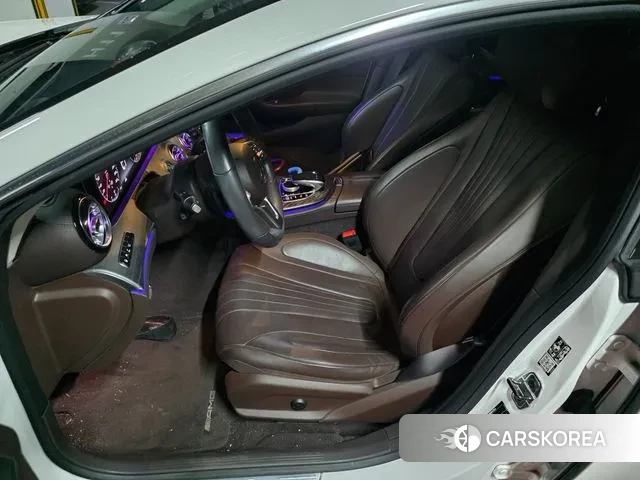 Mercedes-Benz CLS-Class C257 2020 Белый из Кореи, фото 2