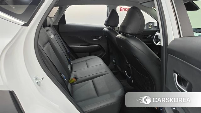 Hyundai Kona (SX2) 2025 Белый из Кореи, фото 2