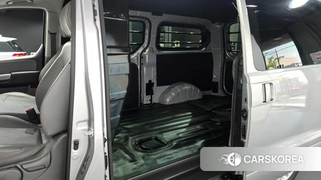 Hyundai The New Grand Starex 2021 Серебряный из Кореи, фото 2