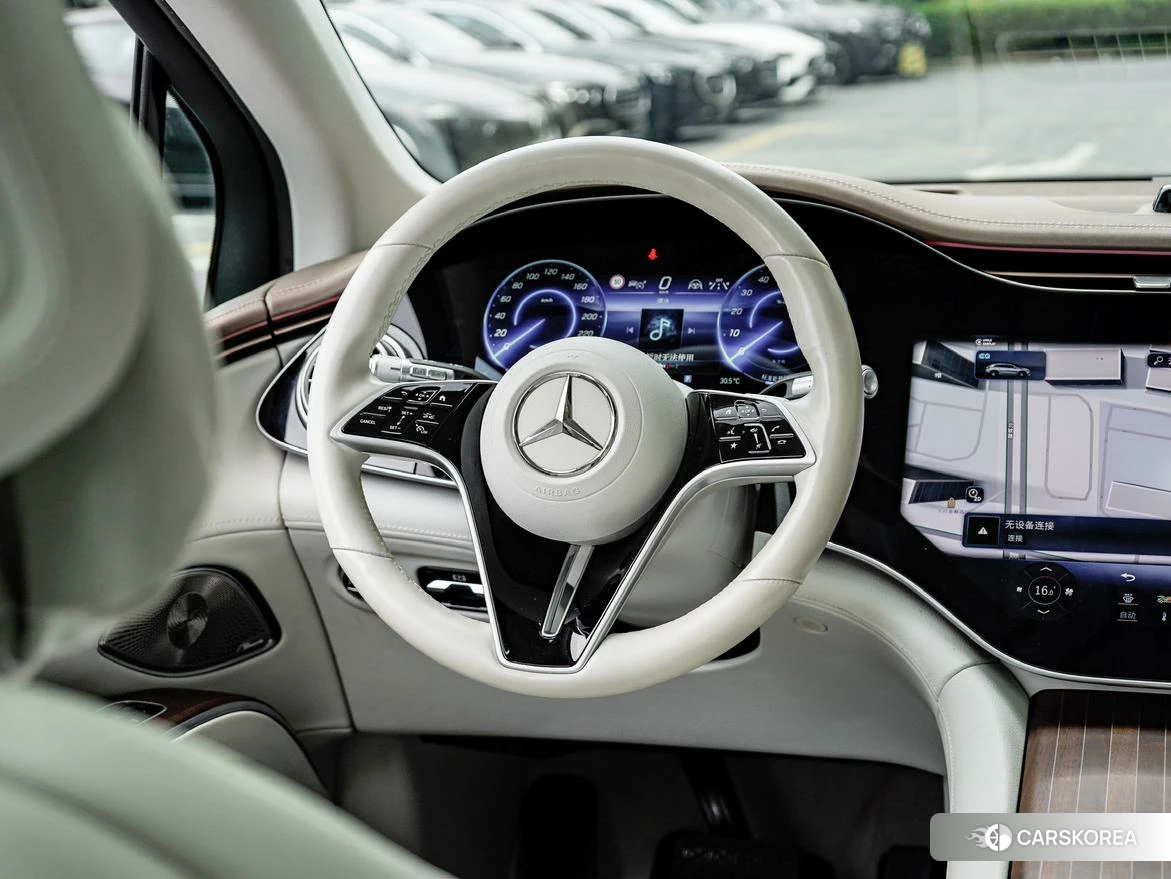 Mercedes-Benz EQS SUV 2023 Серебристо-серый из Китая, фото 2