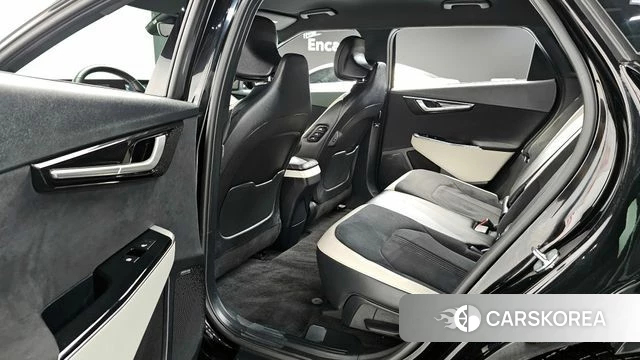 Kia EV6 2022 Черный из Кореи, фото 2