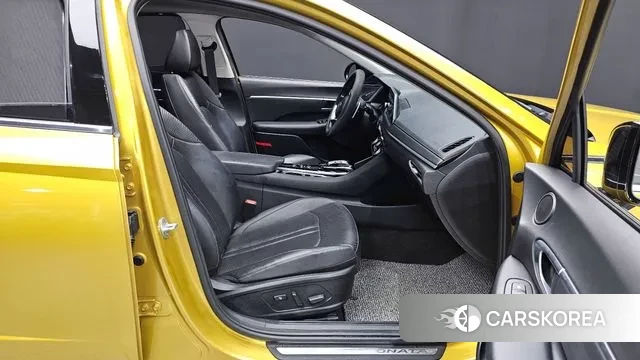 Hyundai Sonata (DN8) 2019 Желтый из Кореи, фото 2