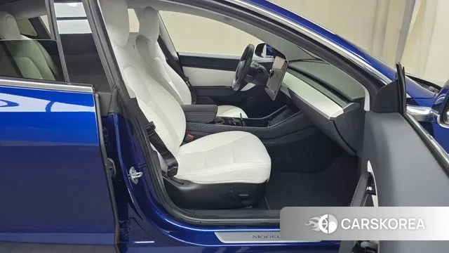 Tesla Model 3 2020 Синий из Кореи, фото 2