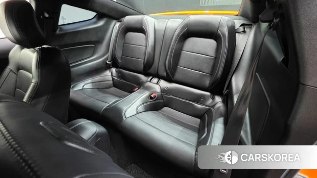 Ford Mustang 2019 Оранжевый из Кореи, фото 2