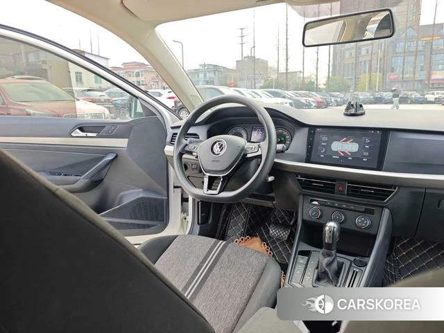 Volkswagen Lavida 2022 Белый из Китая, фото 2