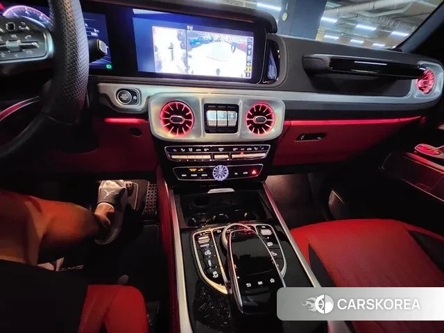 Mercedes-Benz G-Class W463b 2021 Белый из Кореи, фото 2