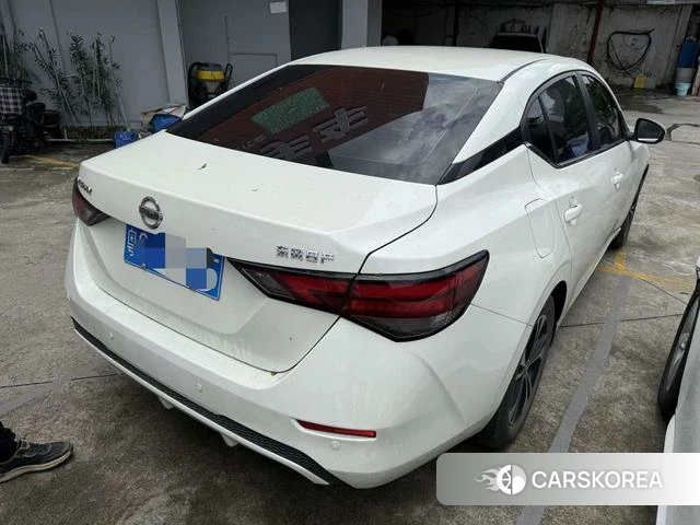 Nissan Xuan Yi 2021 Белый из Китая, фото 2