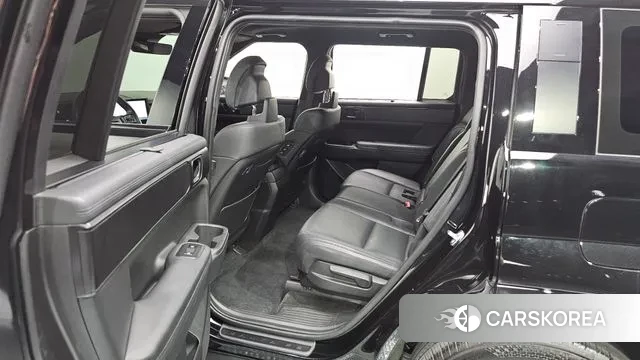 Hyundai Santa Fe (MX5) 2024 Черный из Кореи, фото 2