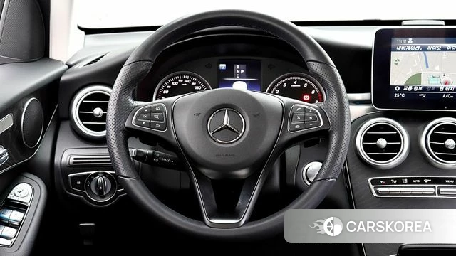 Mercedes-Benz GLC-Class X253 2019 Белый из Кореи, фото 2