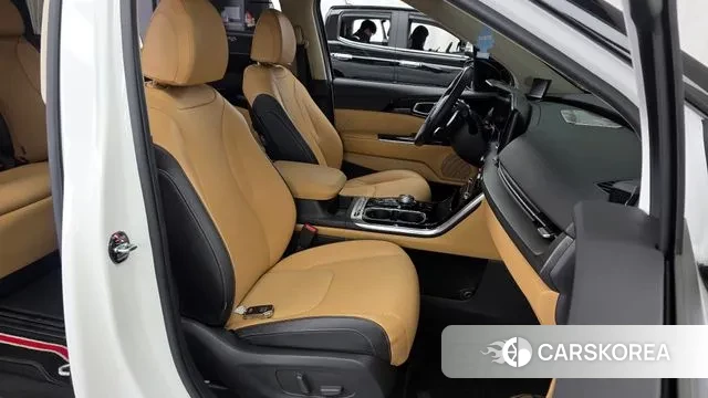 Kia Carnival 4th generation 2021 Белый из Кореи, фото 2