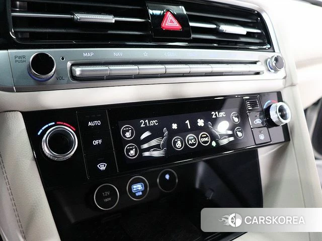 Genesis The New G70 Shooting Brake 2025 Жемчужный цвет из Кореи, фото 2