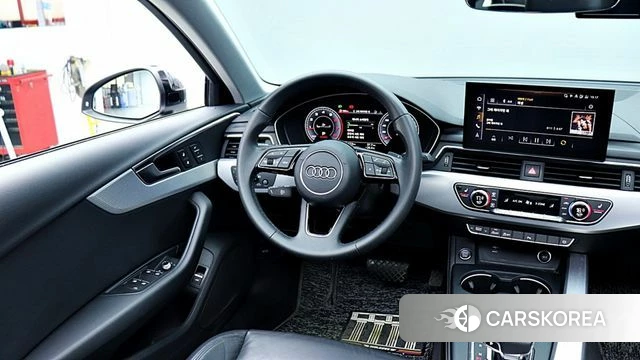 Audi A4 (B9) 2022 Черный из Кореи, фото 2
