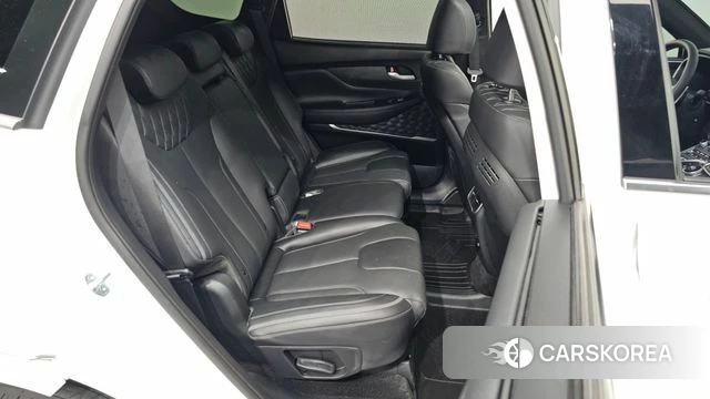 Hyundai The New Santa Fe 2023 Белый из Кореи, фото 2