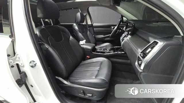 Kia Sorento 4th Generation 2023 Белый из Кореи, фото 2