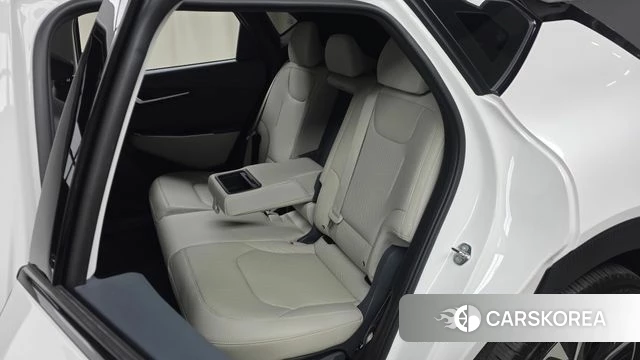 Kia EV6 2023 Белый из Кореи, фото 2