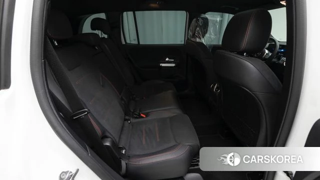 Mercedes-Benz GLB-Class X247 2023 Белый из Кореи, фото 2