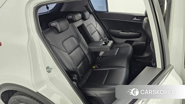 Kia Sportage 4th Generation 2018 Белый из Кореи, фото 2