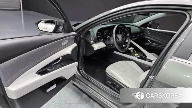 Hyundai Avante (CN7) 2021 Серый из Кореи, фото 2