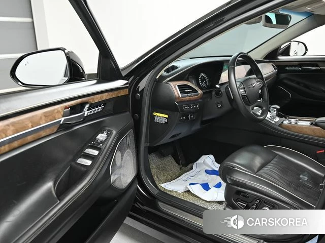 Genesis G90 2019 Черный из Кореи, фото 2