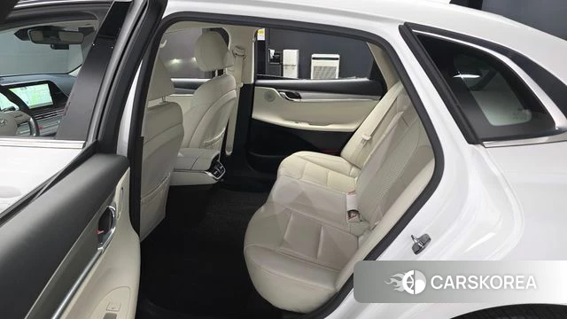 Hyundai The New Grandeur IG Hybrid 2022 Белый из Кореи, фото 2