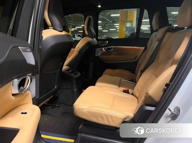 Volvo XC90 second Generation 2024 Белый из Кореи, фото 2