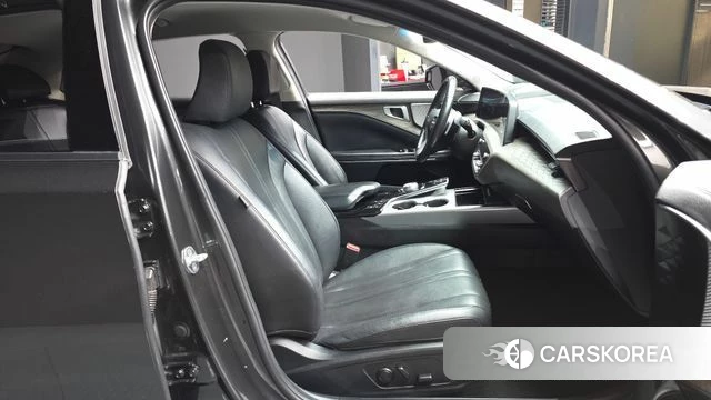 Kia K8 2022 Серый из Кореи, фото 2