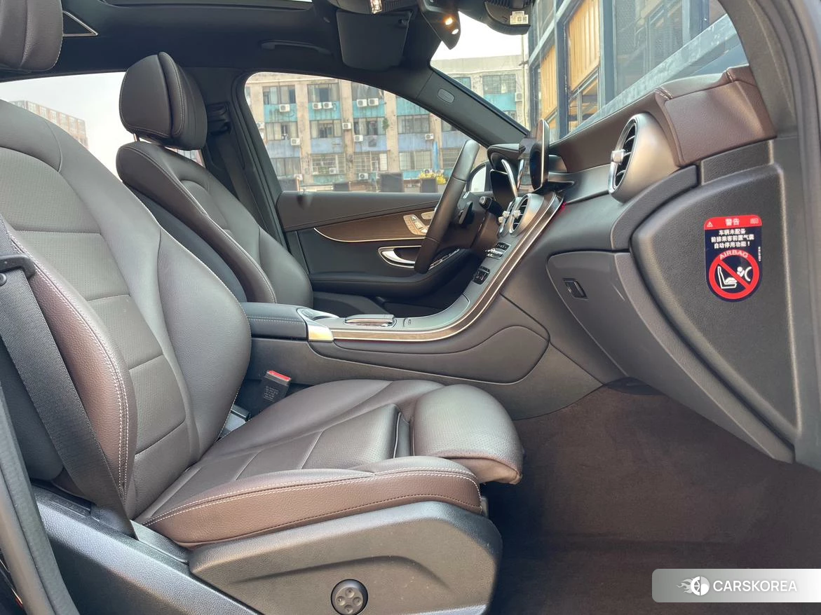 Mercedes-Benz GLC 2022 Черный из Китая, фото 2