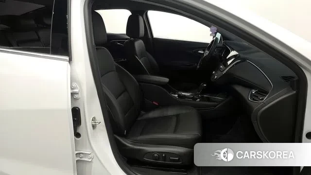 Chevrolet (GM Daewoo) All New Malibu 2018 Белый из Кореи, фото 2